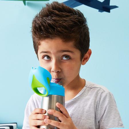 insulated-drink-bottle_lifestyle_01_26107dfb-da5b-4a15-8eed-5751b16e60a5_x450
